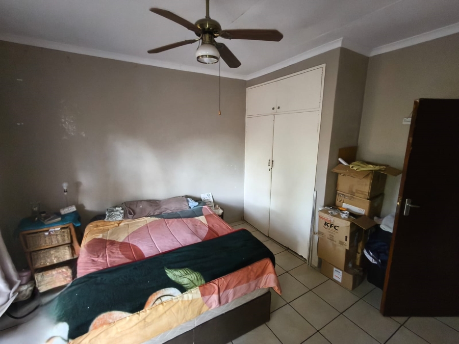 To Let 3 Bedroom Property for Rent in Safari Gardens North West